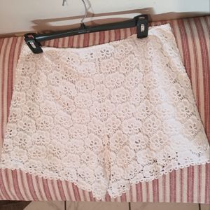 NWT Jennifer Lopez White Shorts